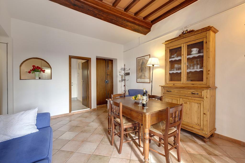 Signoria Apartment With A View Florenz Zimmer foto